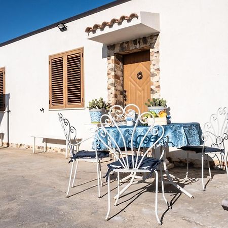 Un Posto Al Sole - Caltanissetta Apartment Luaran gambar